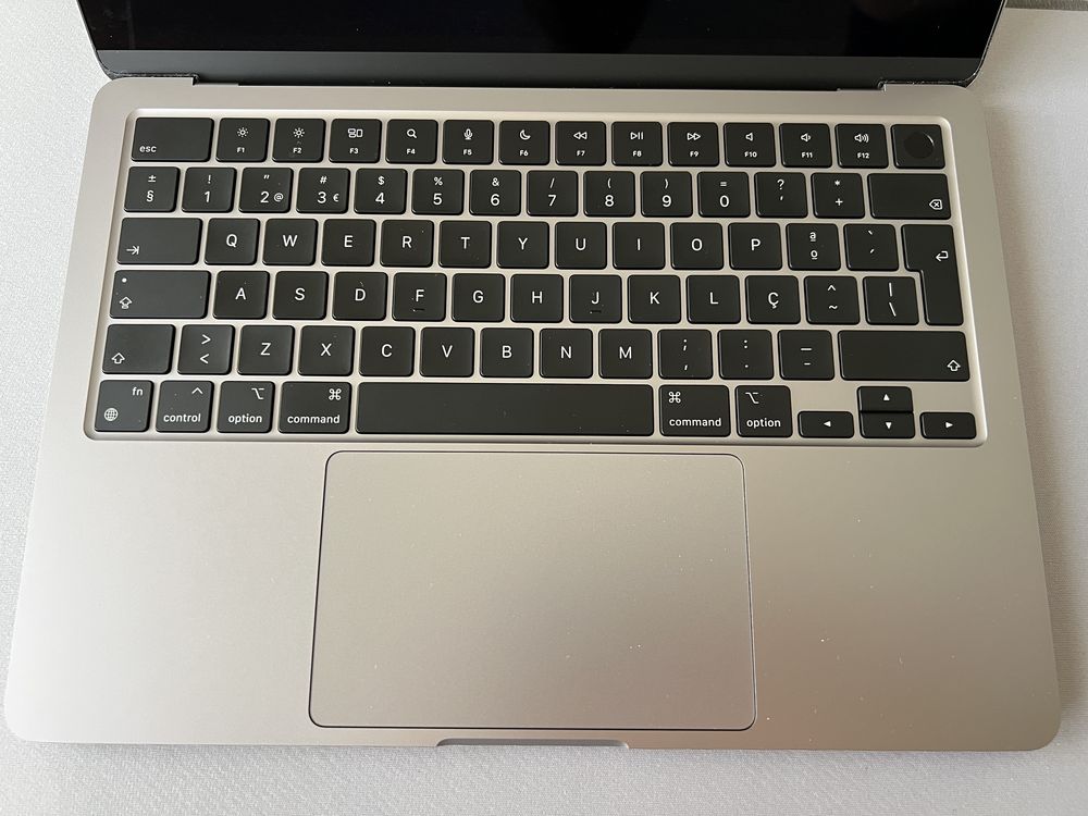 Macbook Air 13 2024 M3 8gb Ram 256gb