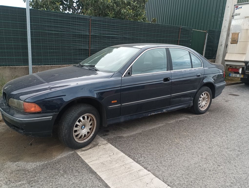 BMW e39 520i para  peças