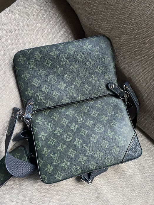 Louis Vuitton мужская сумка, оригинал, состояние идеальное