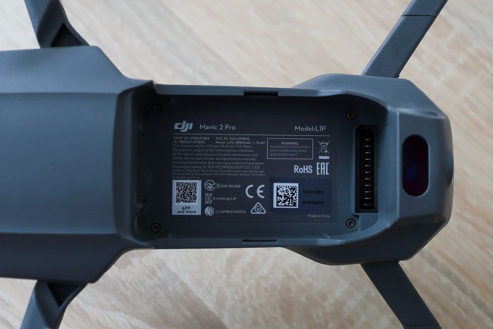 Дрон / Квадрокоптер Dji Mavic 2 Pro Fly More Combo