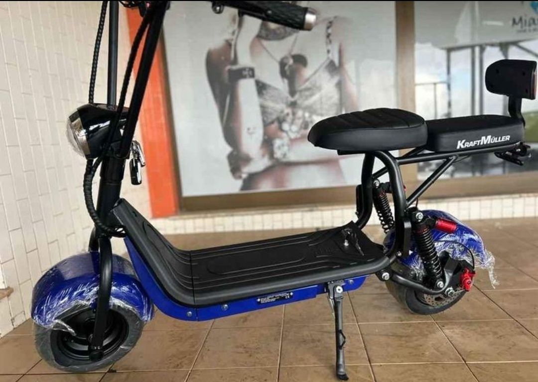 Mini Scooter elétrica  City coco 1000W Nova