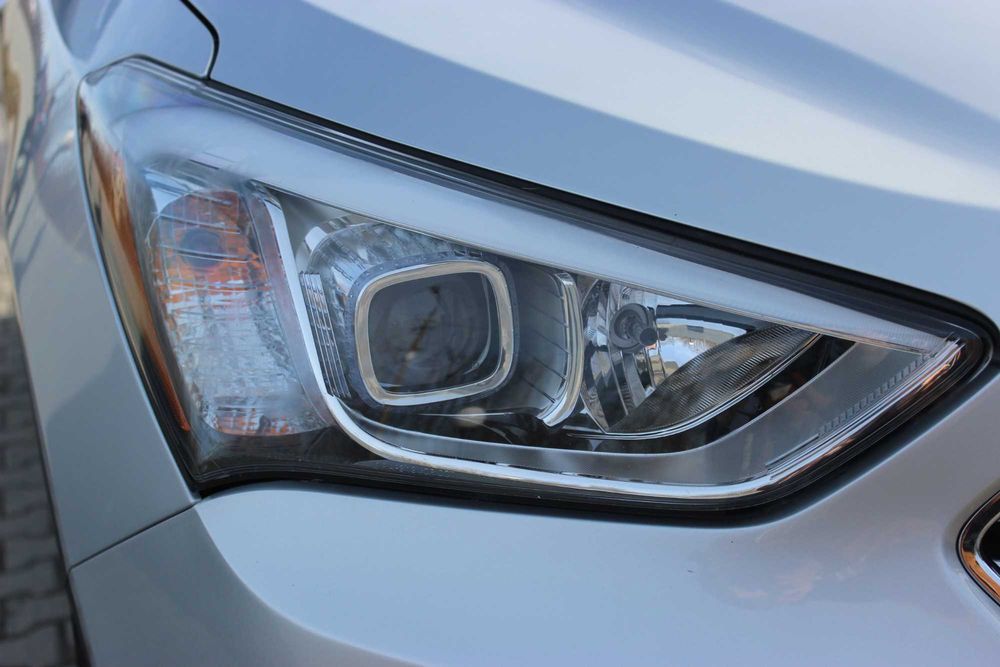 Продам Hyundai Santa Fe Premium 2013