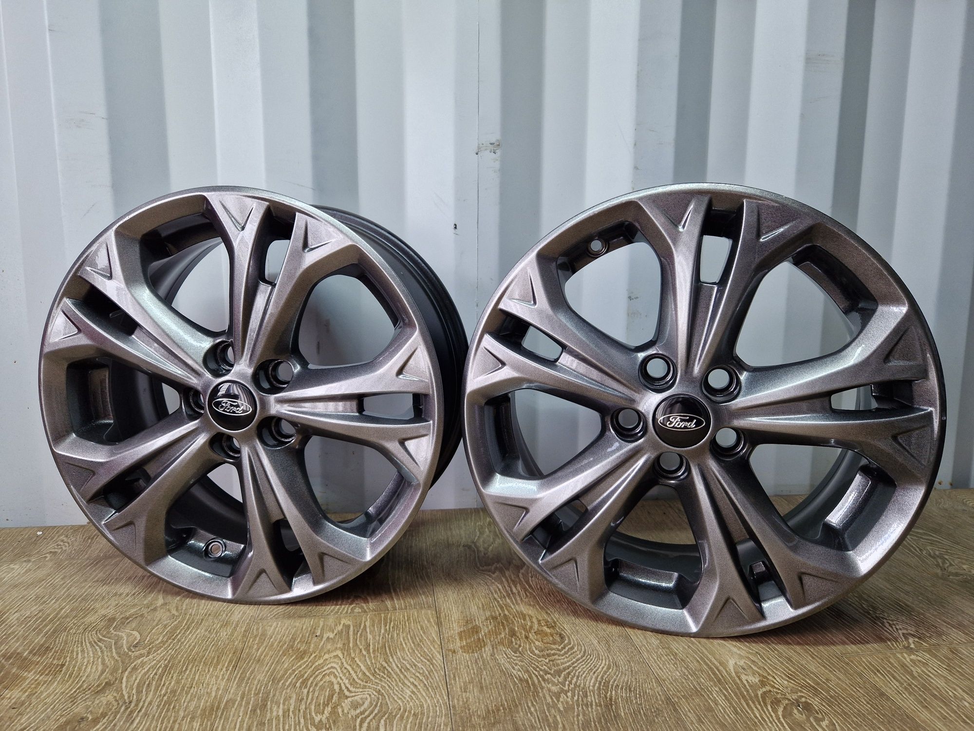 Felgi 17 ford mondeo focus kuga s max 5x108 7j et55 os 63.4
