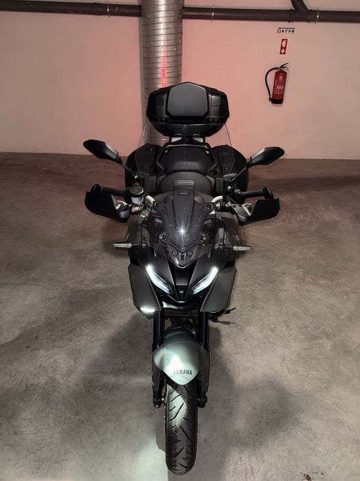 Yamaha Tracer 9 Pack Travel + Akrapovic
