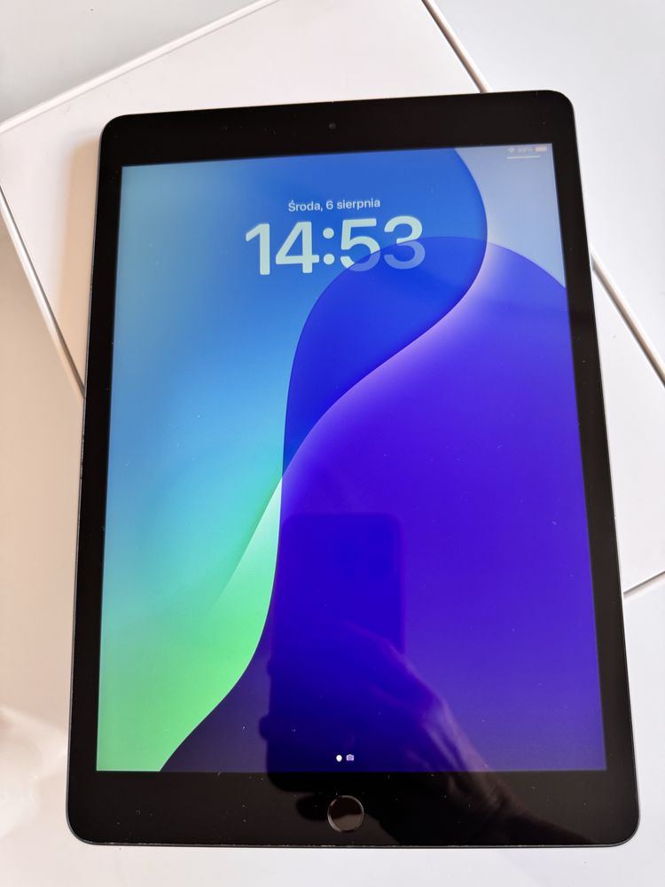Apple iPad 8. generacji Wi-Fi 128 GB