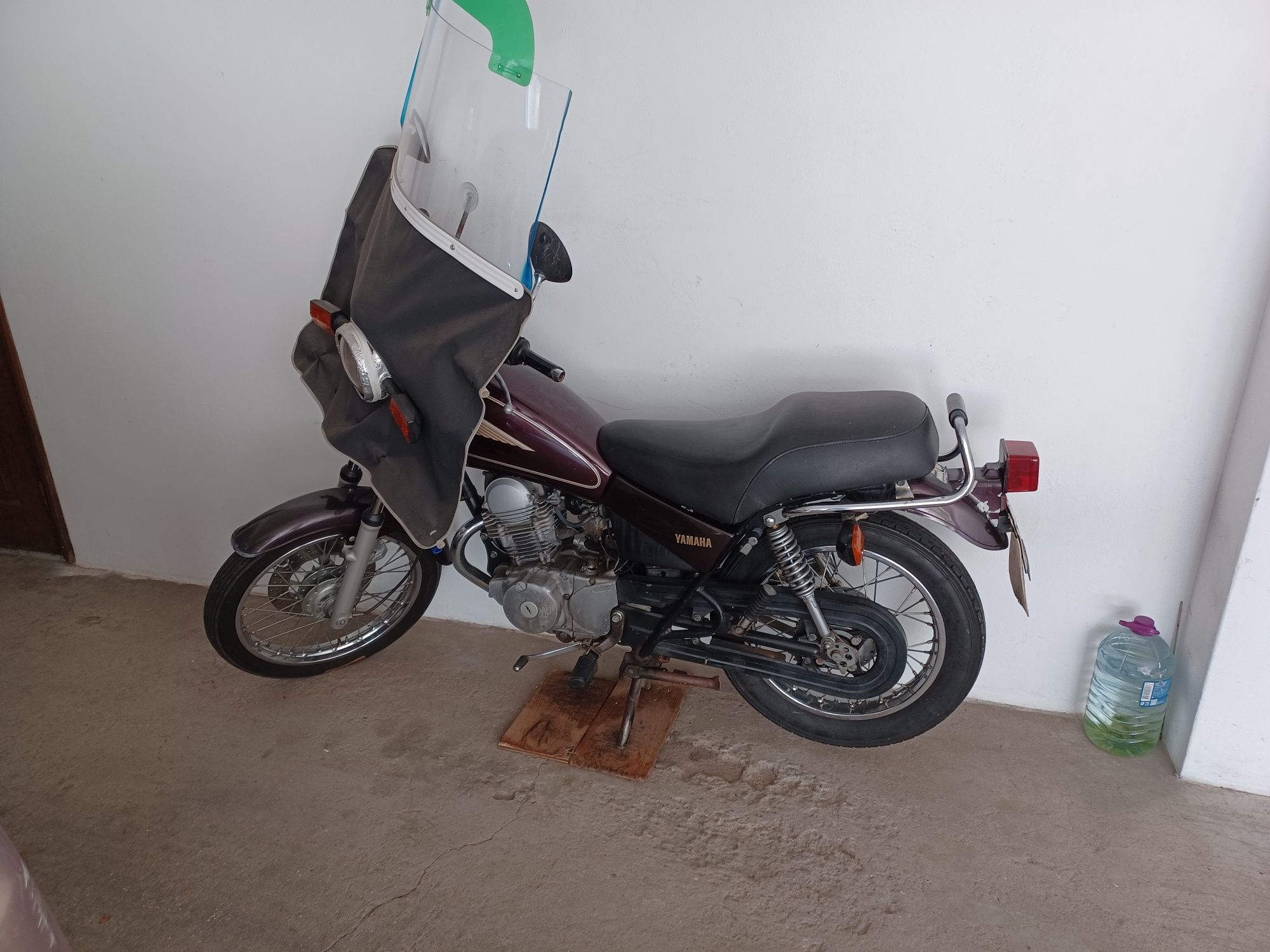 Vendo yamaha 125 sr