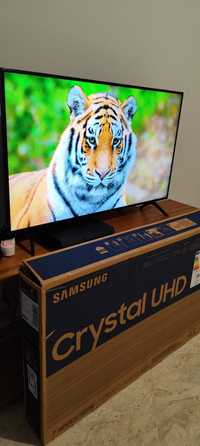 Televisão 43' Samsung Crystal ultra HD