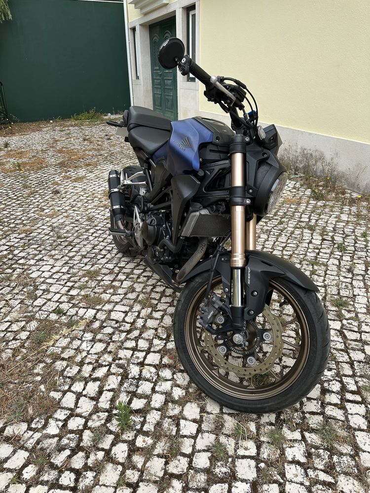Honda cb300r 2019
