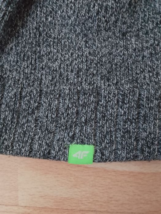 Czapka 4F dla chłopca.