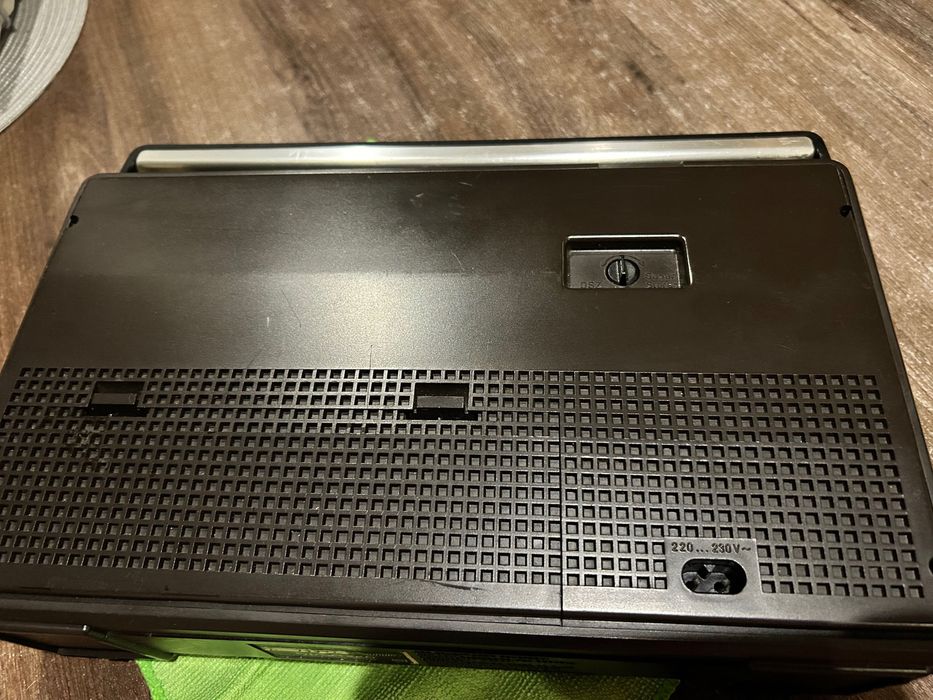 Radiomagnetofon Grundig RR450 taki sam jak Kasprzak RMS451 od UNITRA