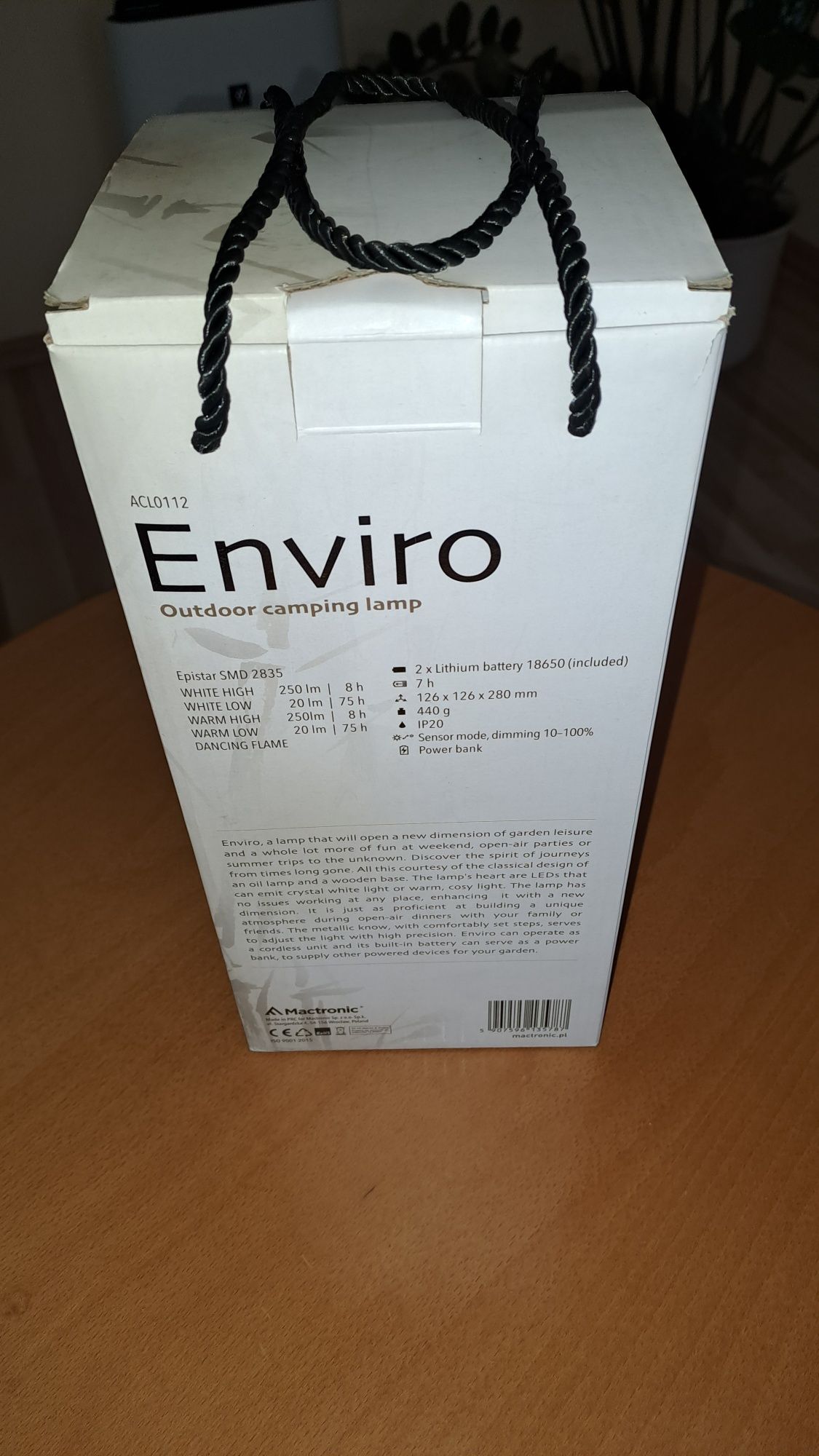 Lampa kempingowa Enviro Mactronic z funkcją płomienia