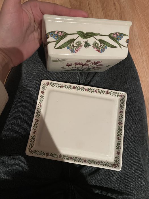 Квадратна маслянка з кришкою Portmeirion Garden