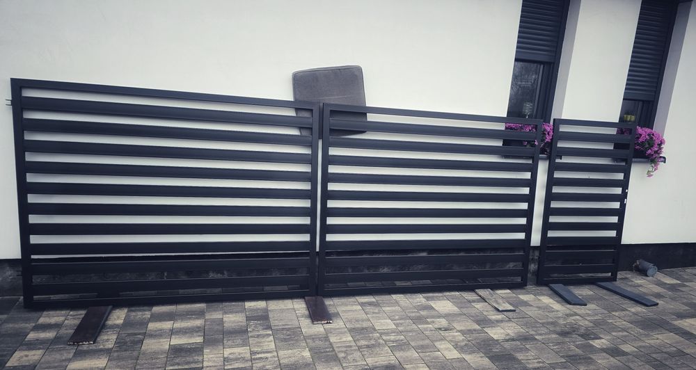 Brama cała metalowa