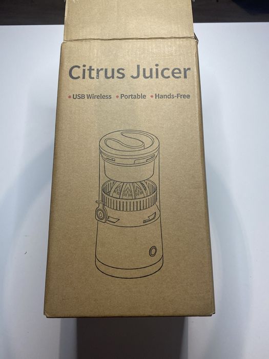 Akumulatorowa wyciskarka do cytrusów