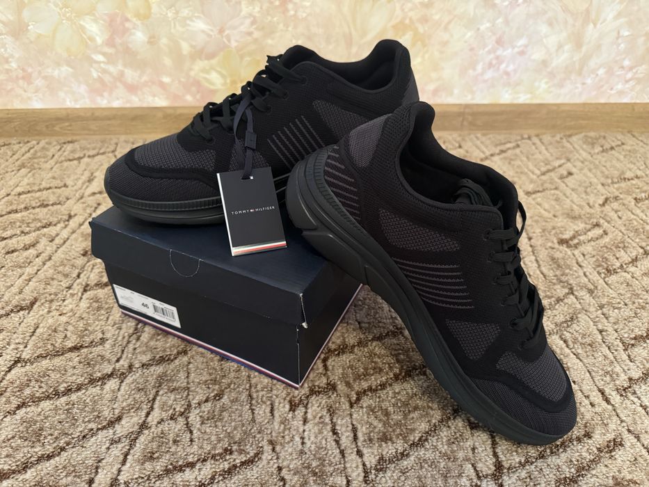 Кроссовки Tommy Hilfiger Modern Runner EU46 Оригинал