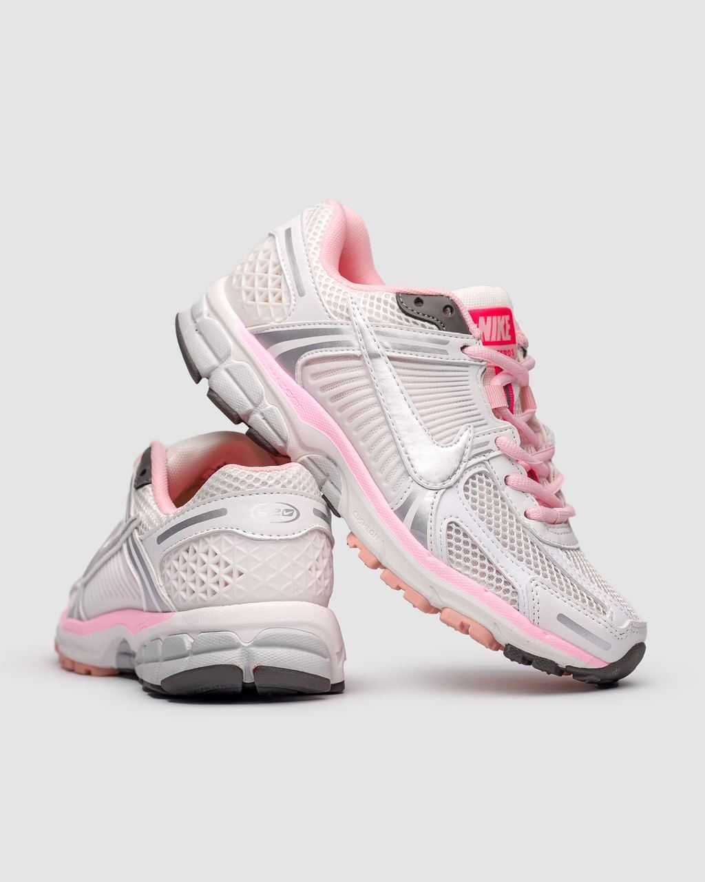 Жіночі кросівки Nike Zoom Vomero 5 білий з рожевим C-01066 ХІТ