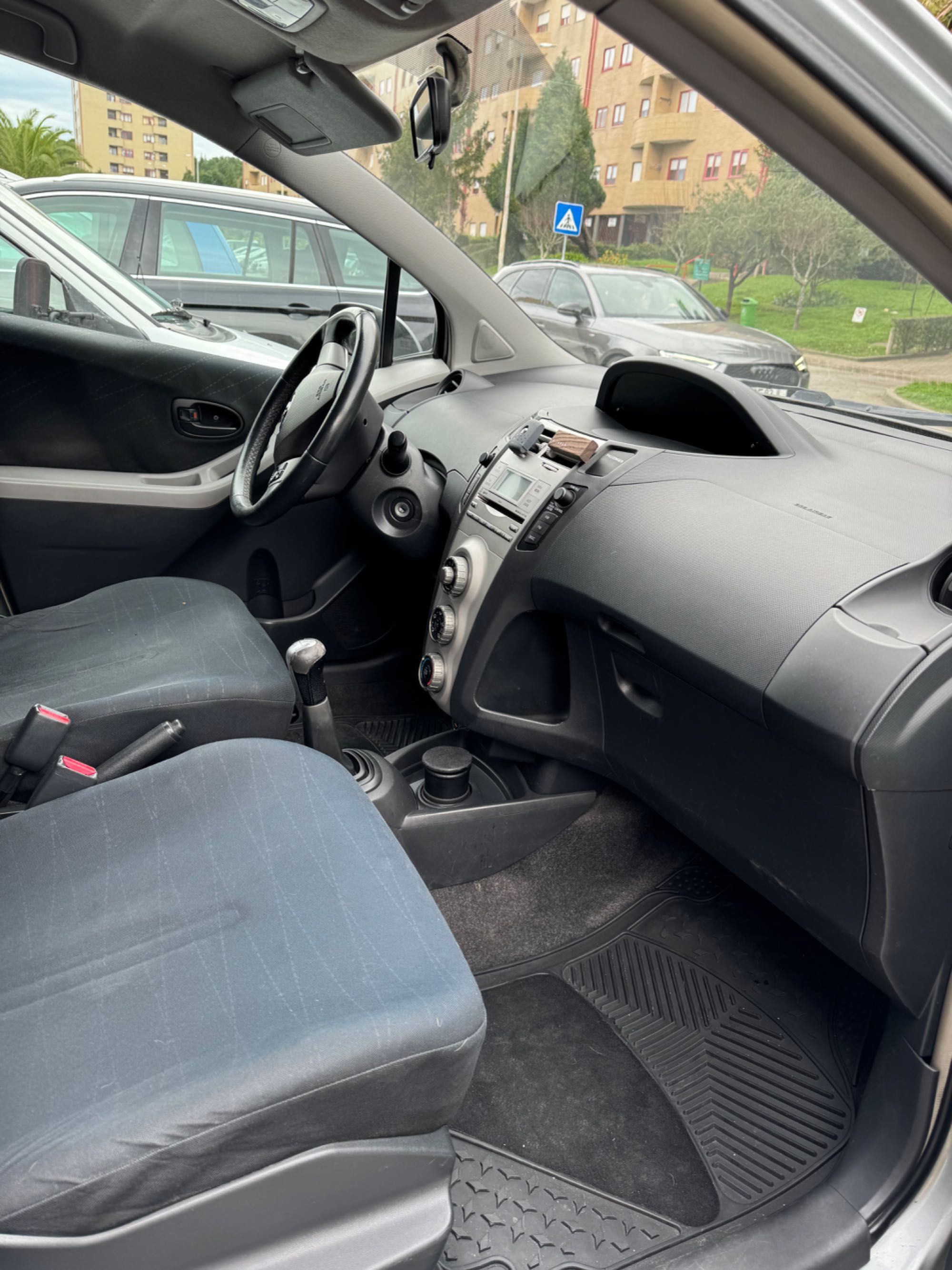 Toyota Yaris com excelente motor 1.4 D4D
