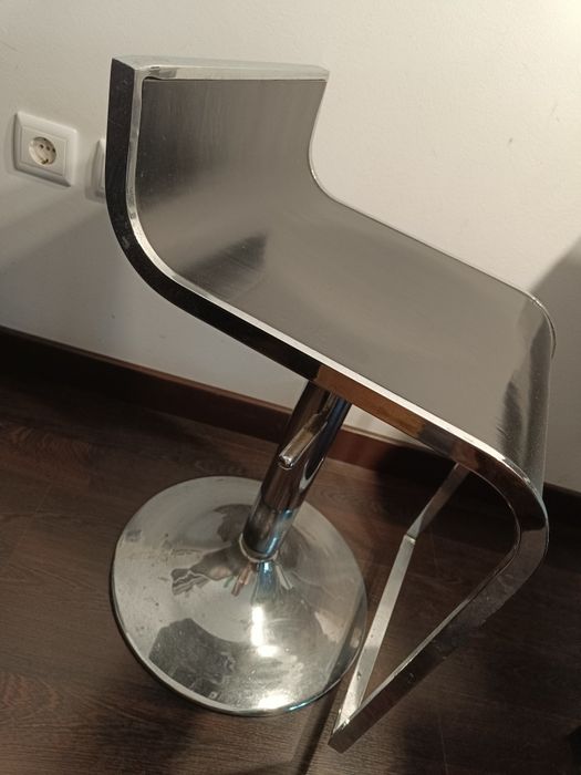 mesa redonda de vidro