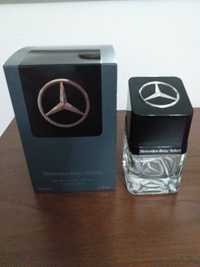 Frasco de Perfume Vazio "Mercedes" Com Caixa