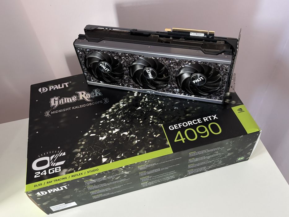 Karta graficznPalit GeForce RTX 4090 GameRock „Midnight Kaleidoscope”.