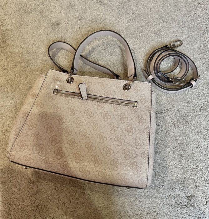 Mala guess praticamente nova