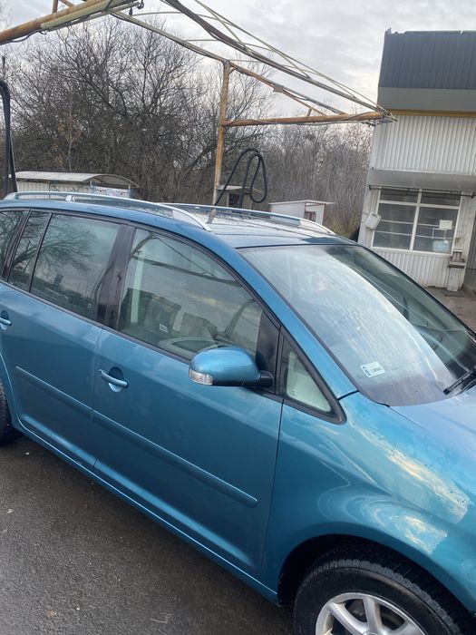 Продам Touran 2.0 тді