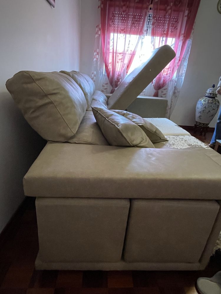 Sofá em forma de L