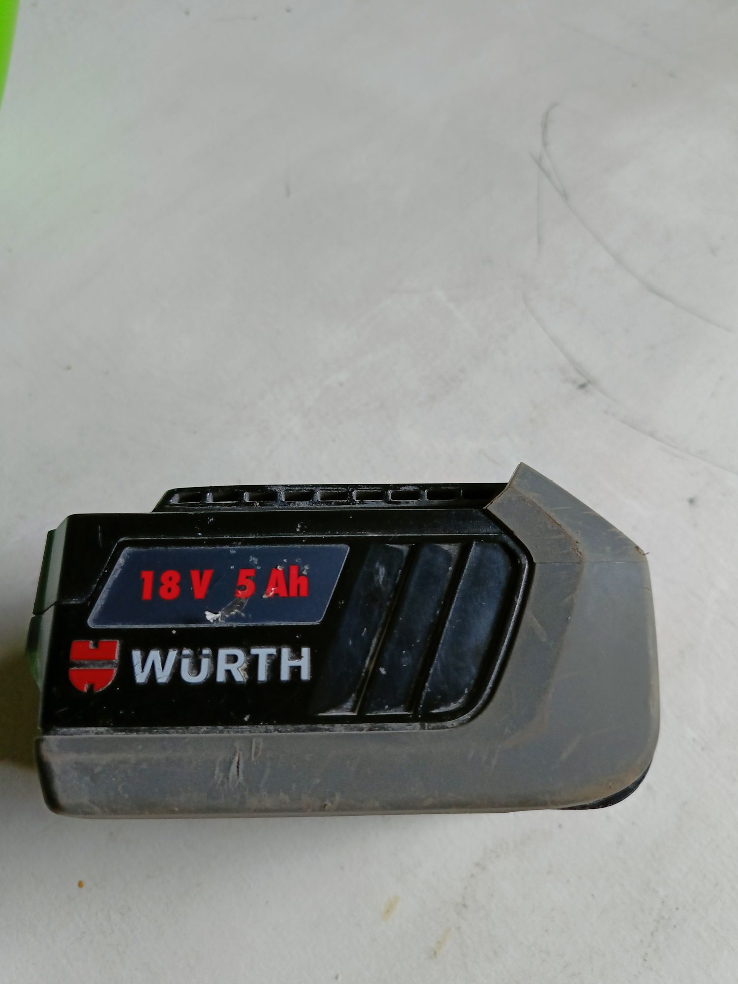 WURTH bateria z ładowarką