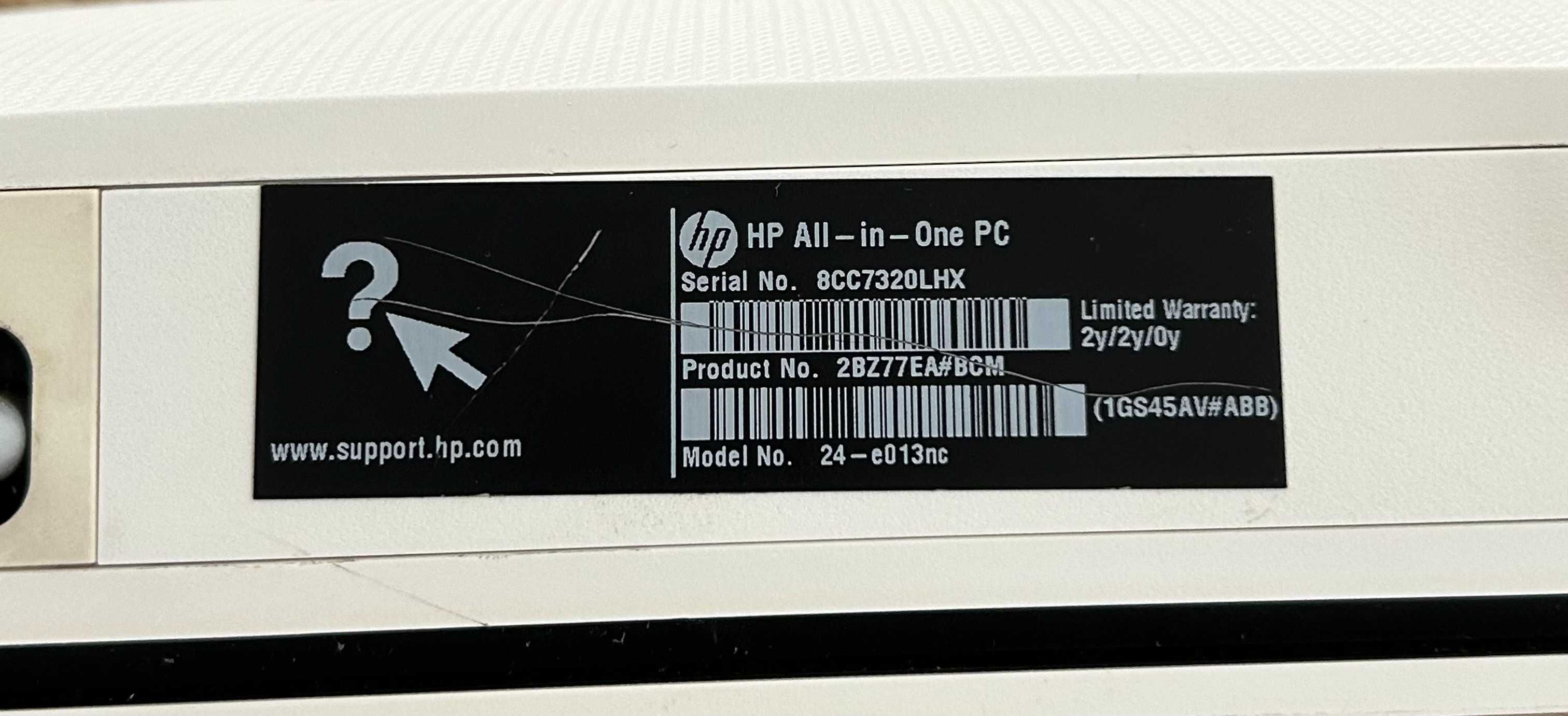 Komputer HP All-in-One A9-9400/8GB/2TB/W10 R5 FHD