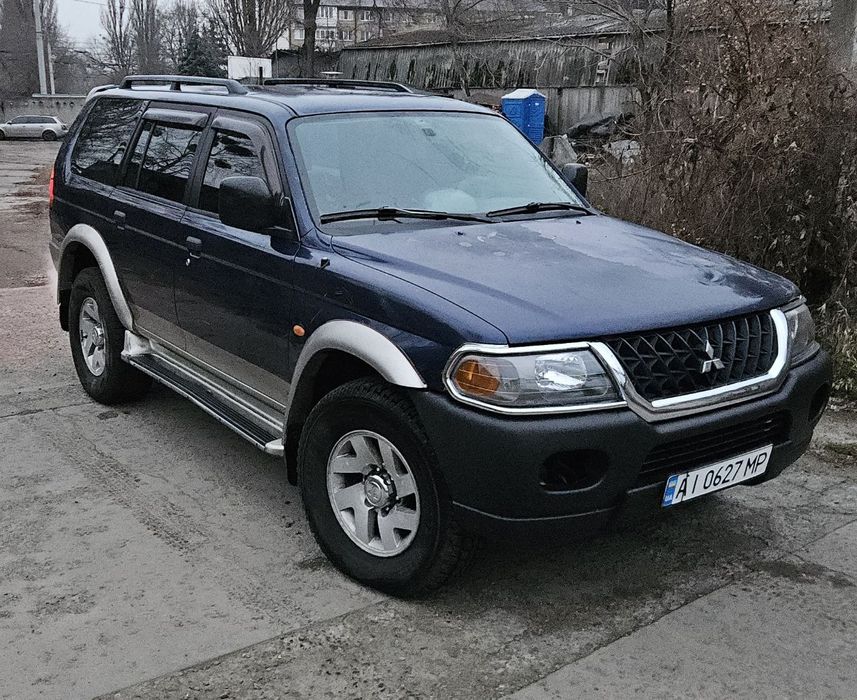 Продам педжеро спорт