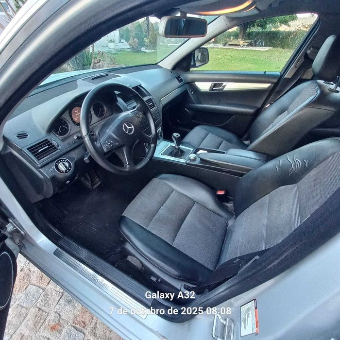 Mercedes Benz C220d manual - w204 - (PREÇO FIXO)