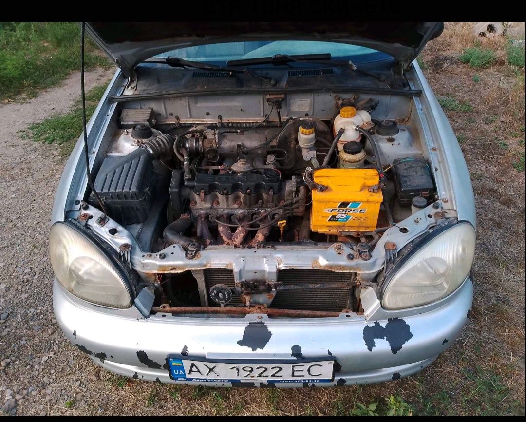 Продам машину Ланос