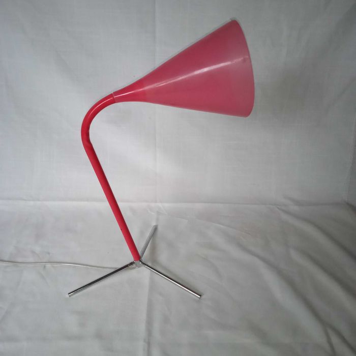 Lampa z kloszem z silikonu