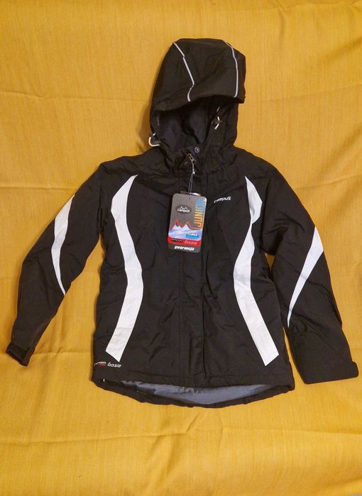 Kurtka narciarska rozmiar 140