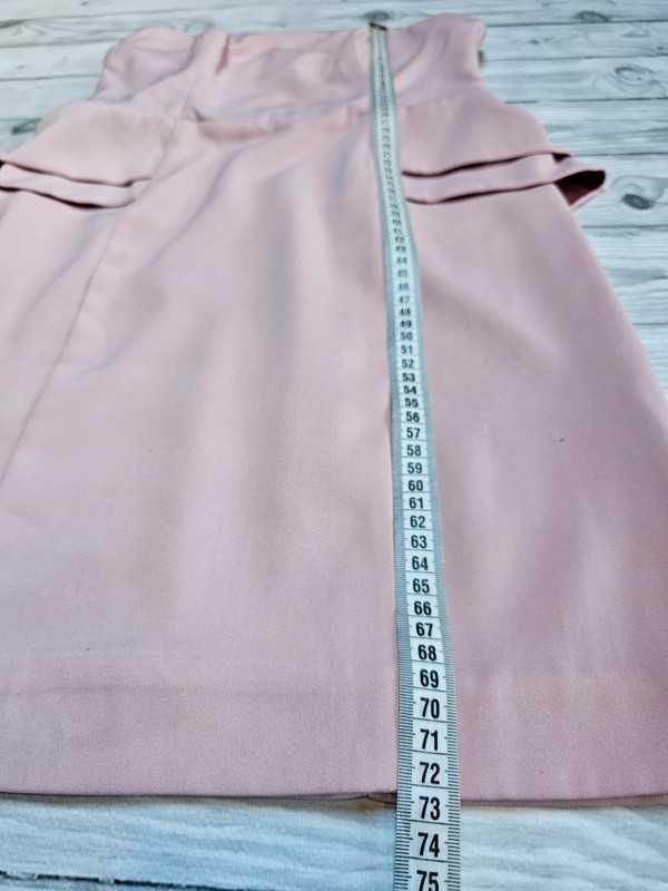 Elegancka sukienka na ramiączkach rozmiar M. H&M