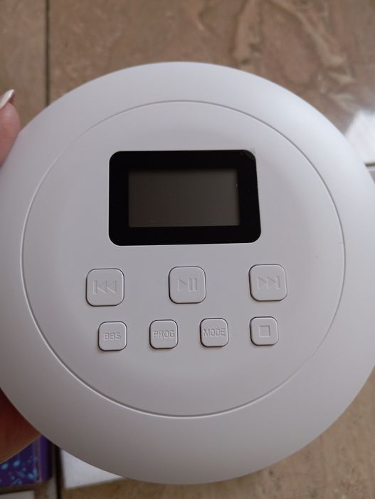 Odtwarzacz CD przenośny prezent