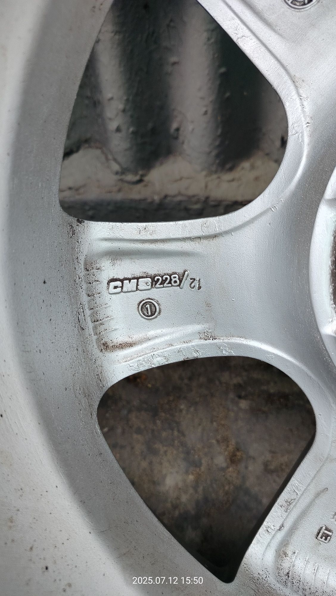 Koła alufelgi 15 5x100 Skoda Seat VW opony zimowe Pirelli 185/60/15.