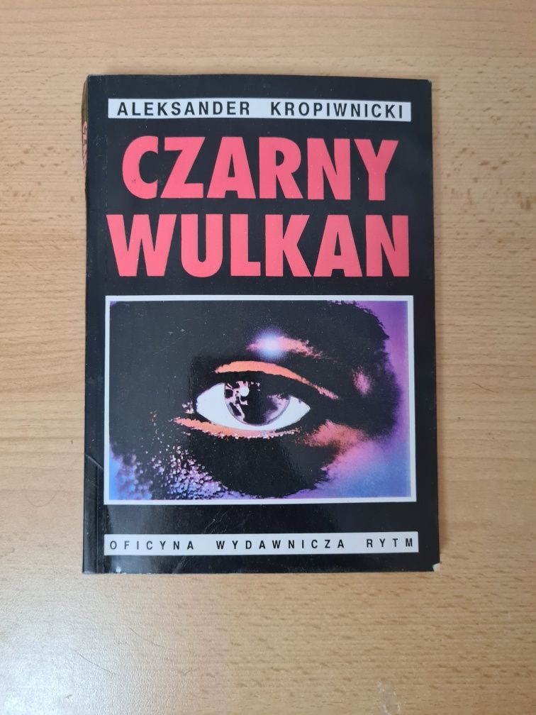 Czarny wulkan - Aleksander Kropiwnicki