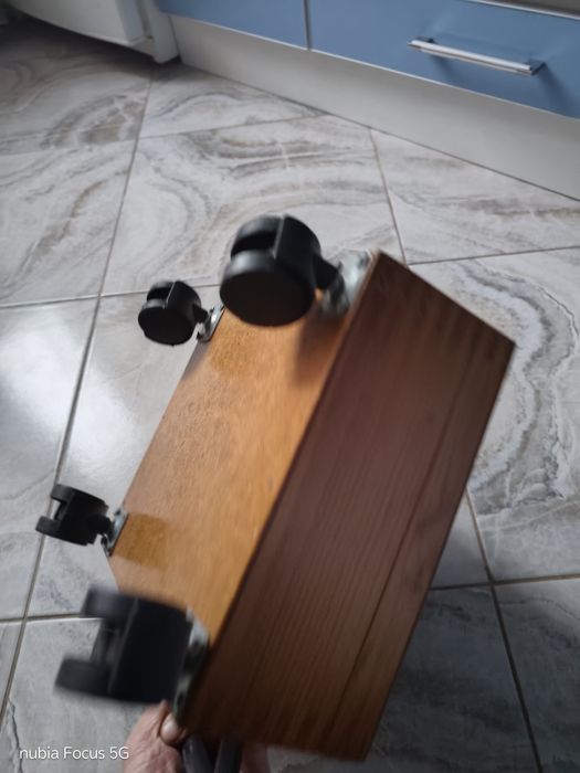 Шкатулка чемоданчик на колесах раритет