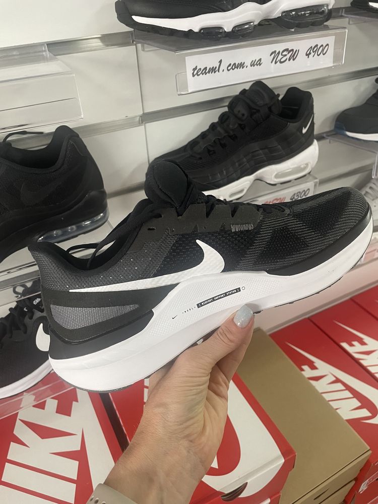 Кросівки для бігу Nike Air Zoom Structure 25 DJ7883-002