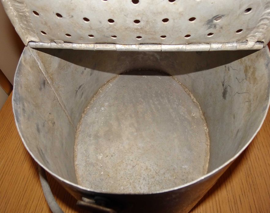 Sadzyk na ryby, sadzyk na żywca, wiaderko na ryby PRL