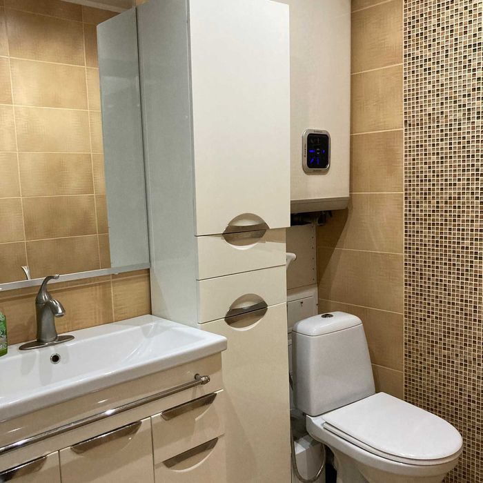 Продам 2 к на жм Левобережный по пр. Мира (Донецкое шоссе)