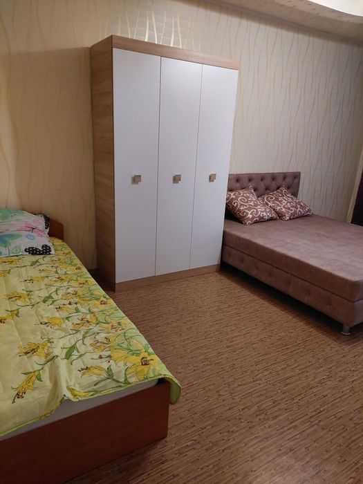 1 ком кв. 11мкр. Левый берег.