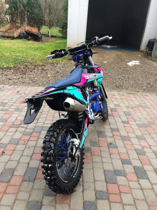 Продам мотоцикл geon gnx 300