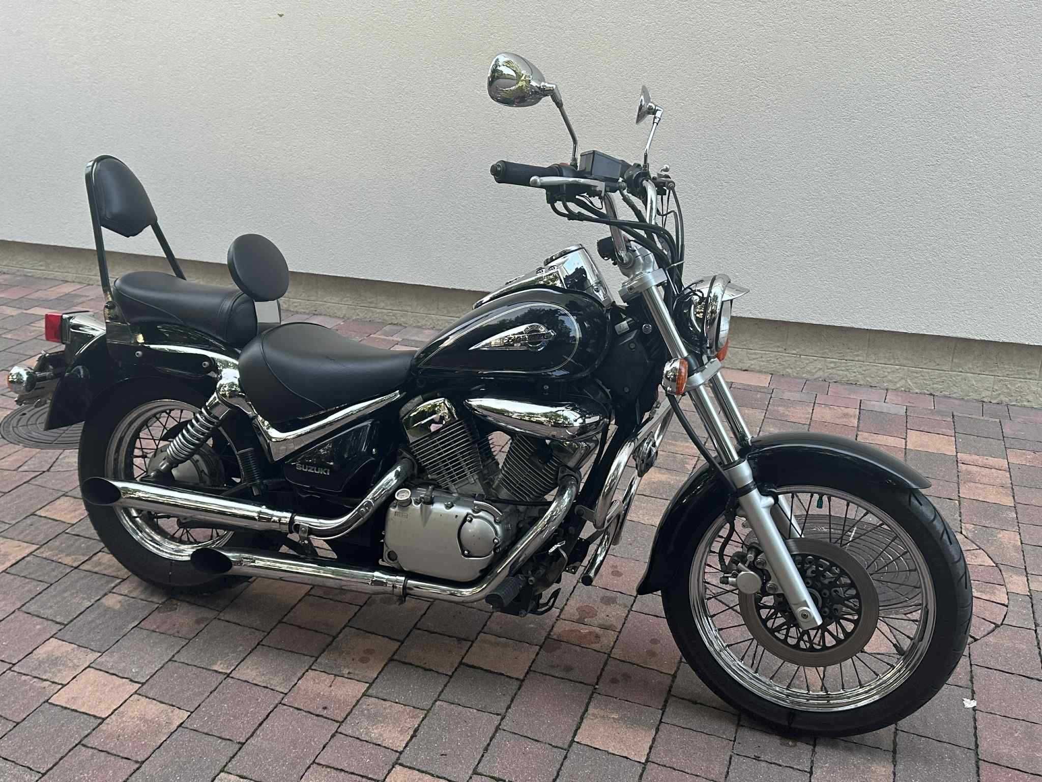 Suzuki Intruder 125 VL