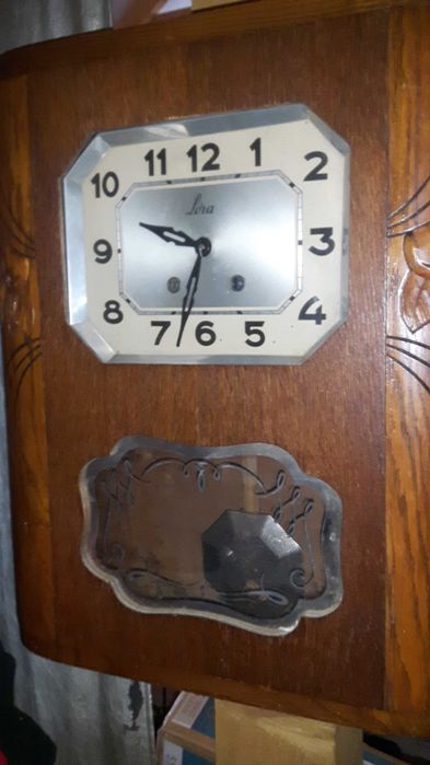 zegar wiszacy kwadransowy lora