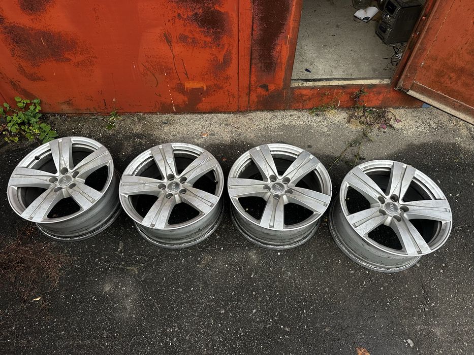 Диски 5х112 R18 оригінал Audi