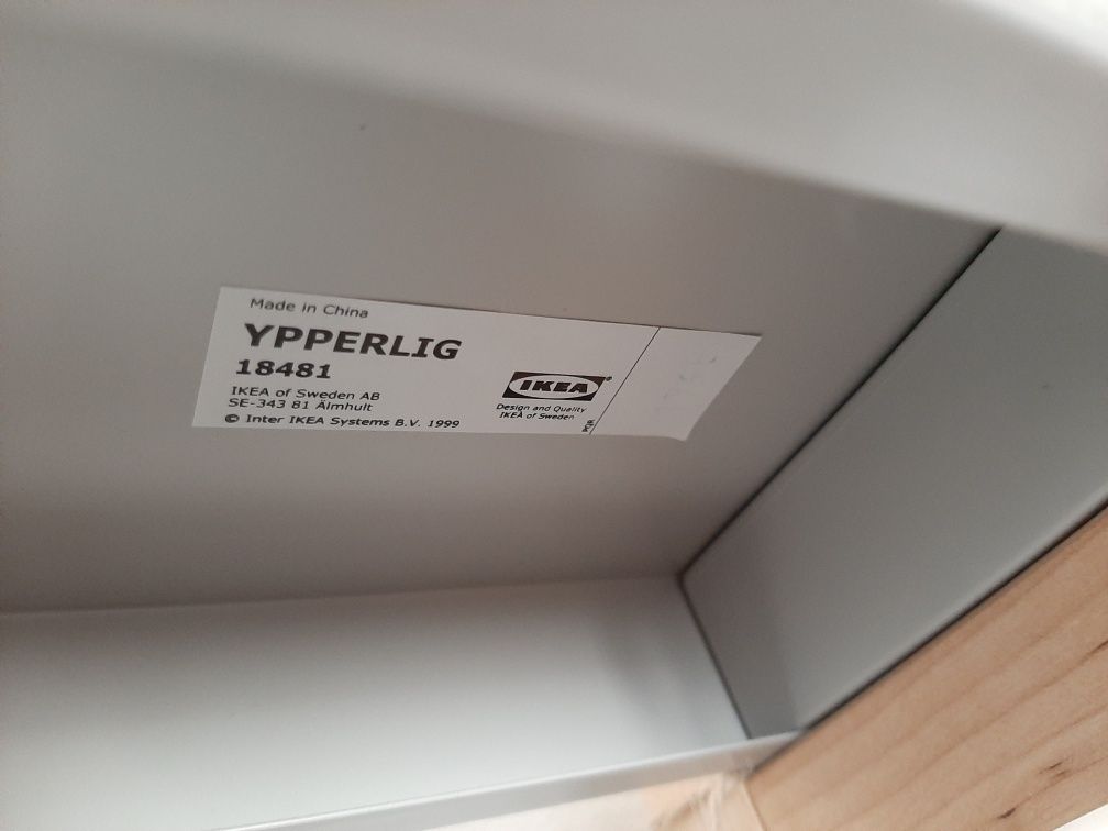 Regał  ikea Ypperlig