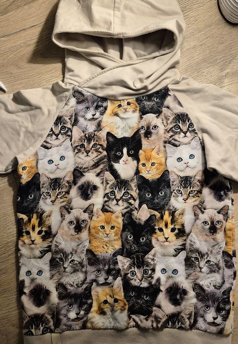 Bluza z kapturem w kotki fla dziewczynki  122/128