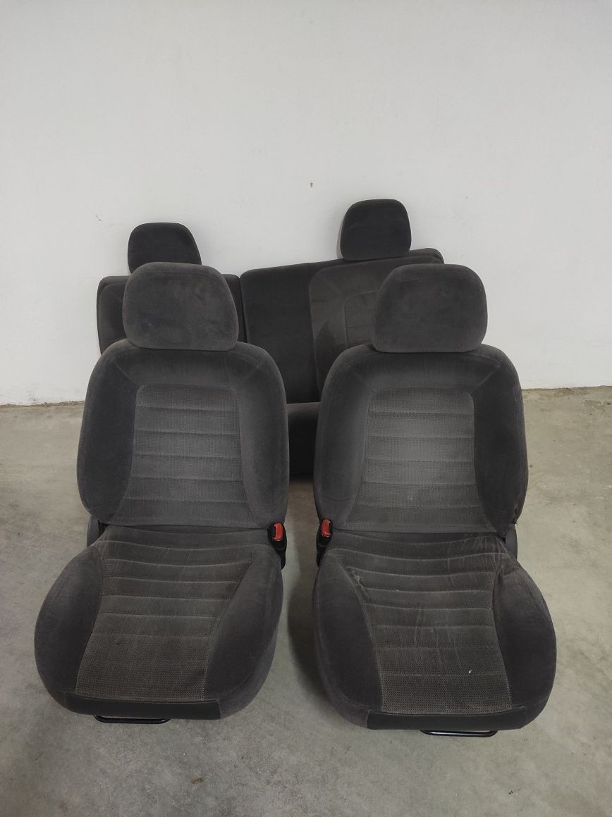 Bancos Jeep Grand Cherokee ZJ